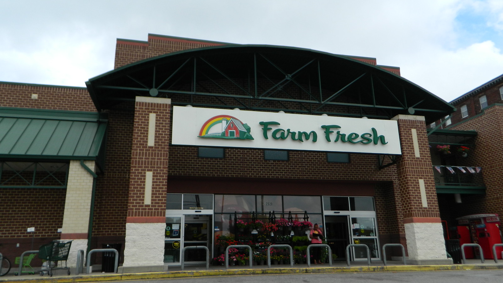 Farm Fresh Richmond, VA, 2320 East Main Street Flickr