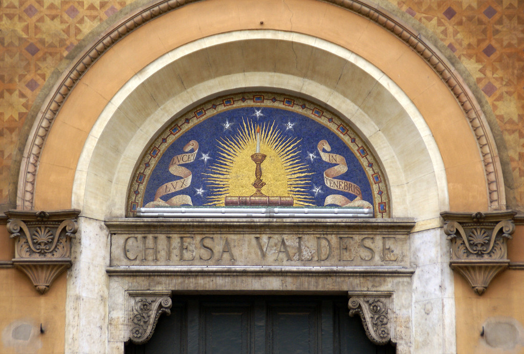 Rom, Via IV Novembre, Chiesa Valdese a photo on Flickriver