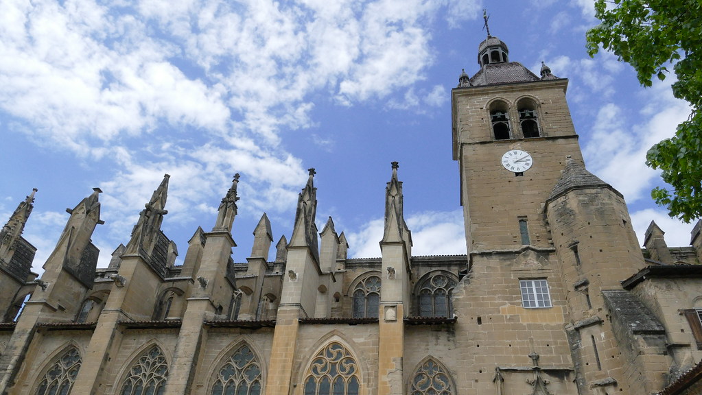 SaintAntoinel'Abbaye L'abbatiale Construite du XIIème … Flickr