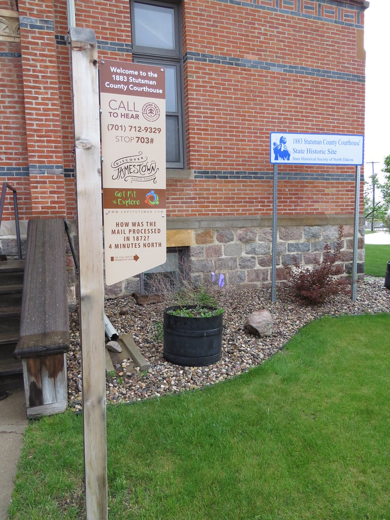 County Courthouse, Jamestown, ND Stutsman County Courthous… Flickr