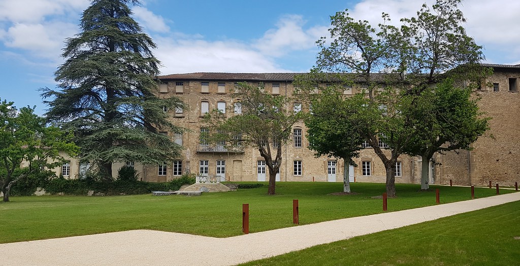 SaintAntoinel'Abbaye Maison abbatiale larsen Detdl Flickr