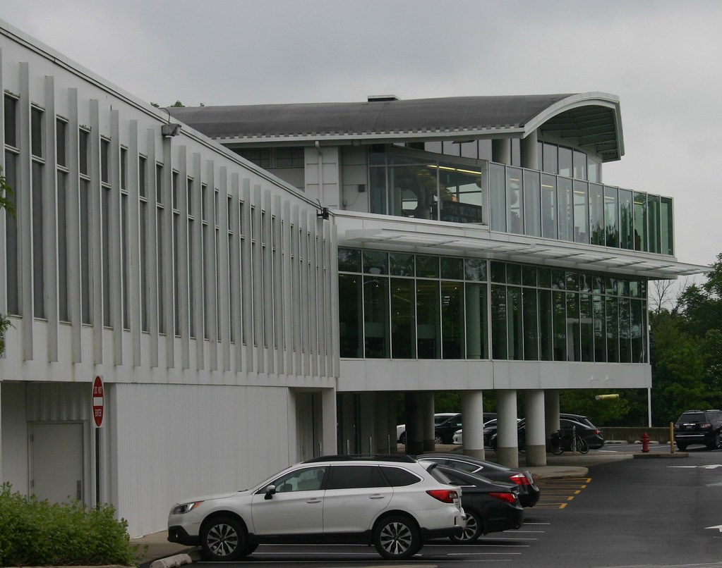 Northbrook Public Library