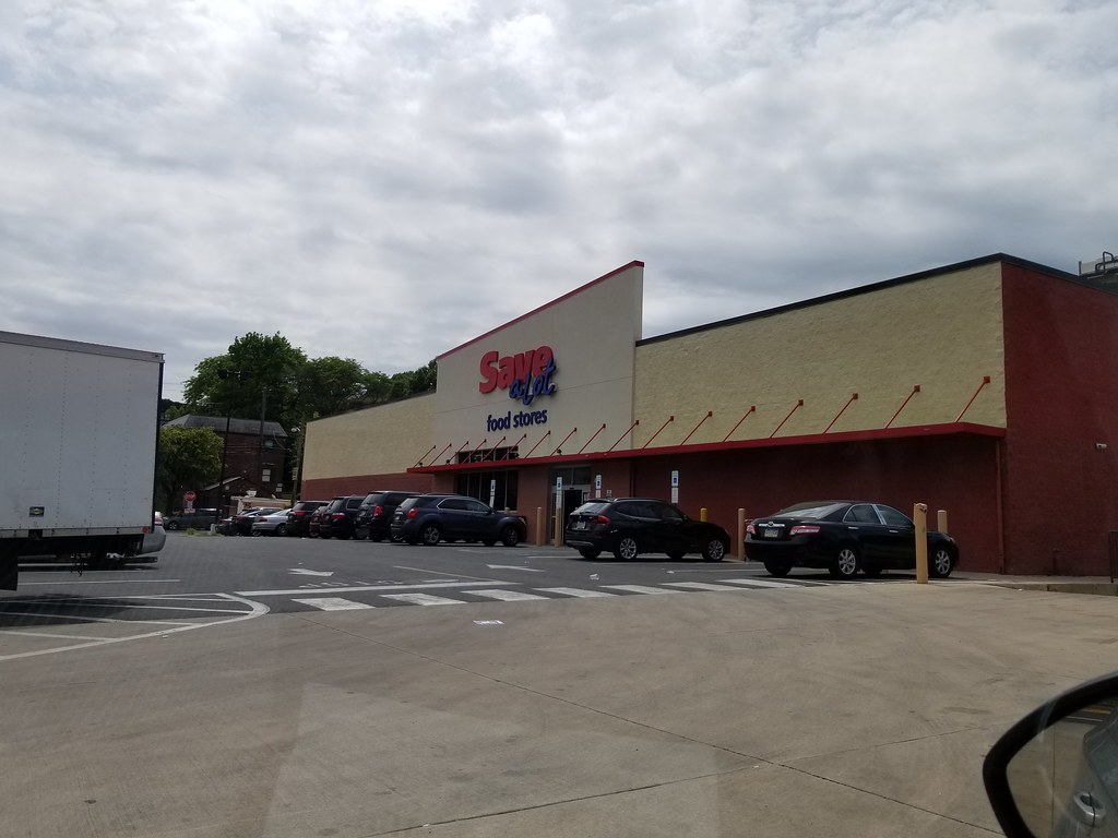 Bottom Dollar/ SaveALot Philadelphia, PA (North) a photo on