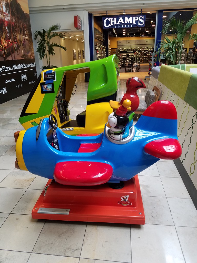 Westfield Broward Kiddie Rides (Plantation, FL) a photo on Flickriver