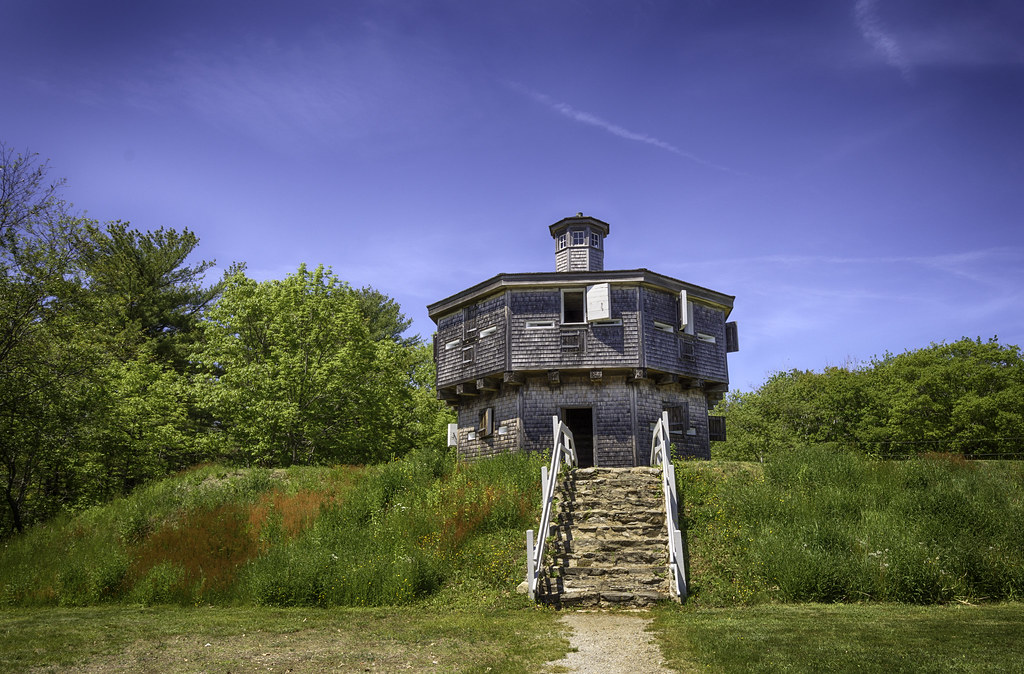 Fort Fort built in 18081809, is a two… Flickr