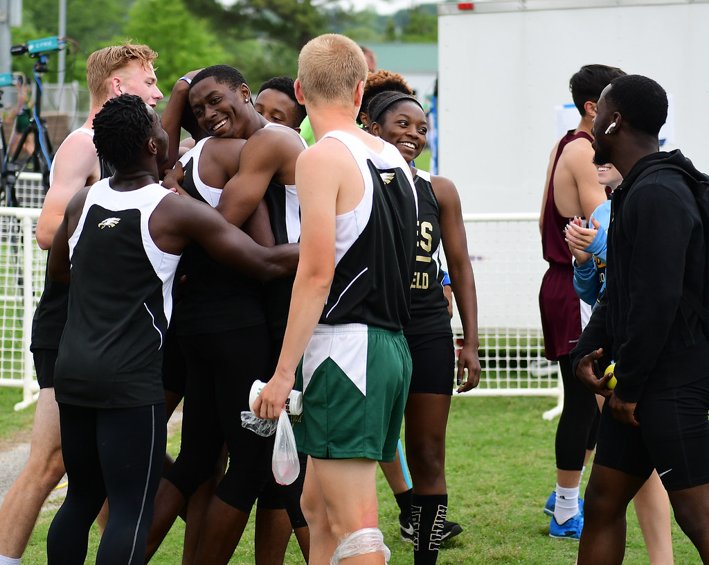 Fort Knox High School wins big at regional track, field me… Flickr