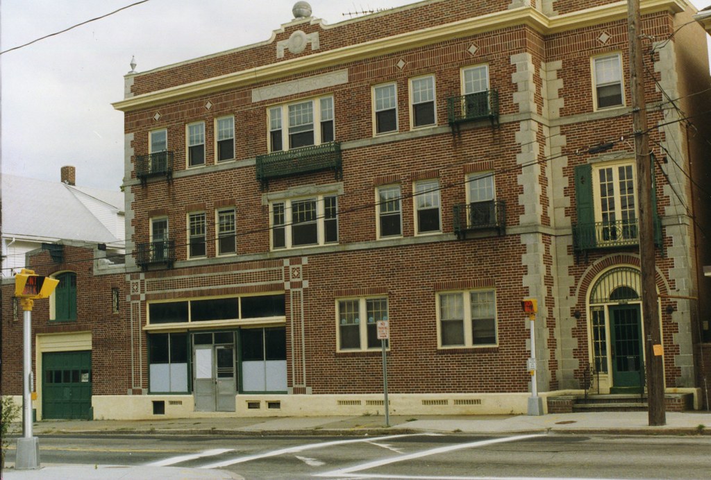 McCormick Apartments Flickr