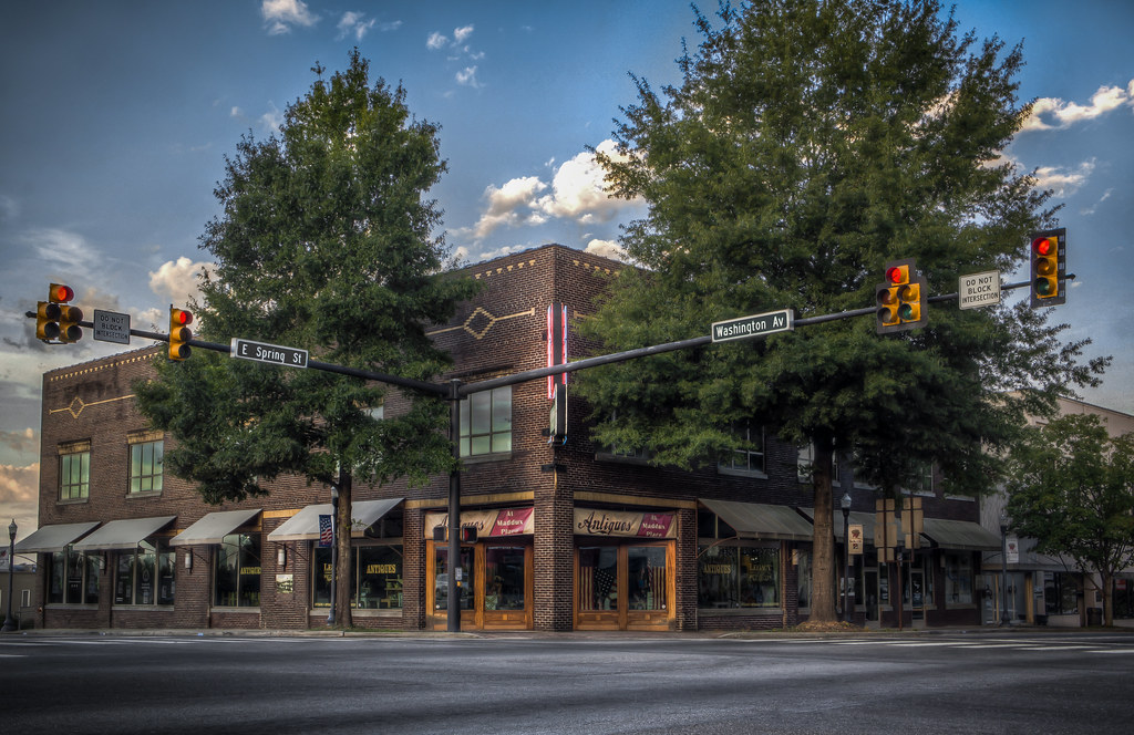 The Old Maddux Hardware Store Cookeville, TN It is no long… Flickr