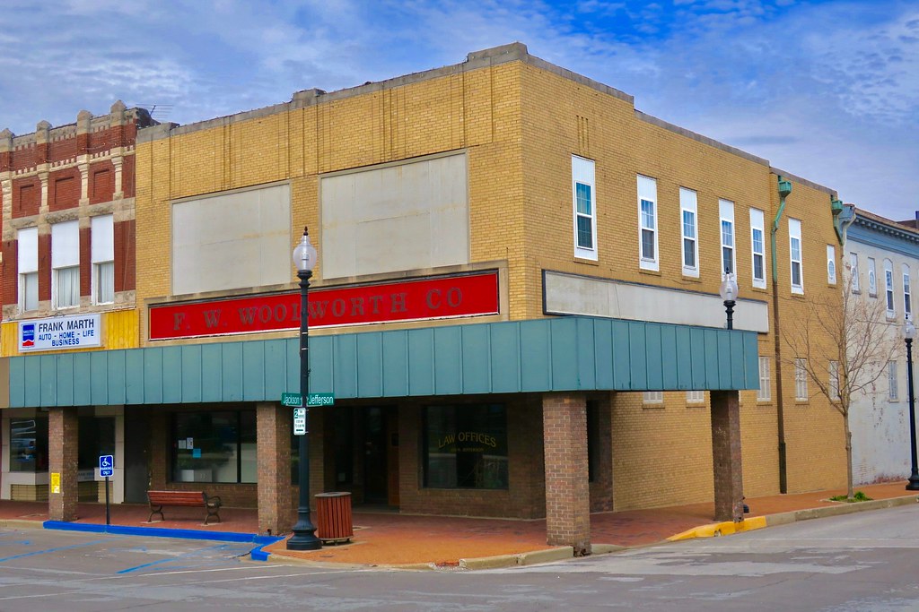 Woolworth, Mexico, MO Former F.W. Woolworth Company store,… Flickr
