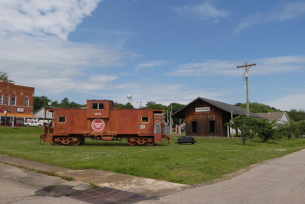 Lutesville Marble Hill, MO_P1030788 (2) WampaOne Flickr