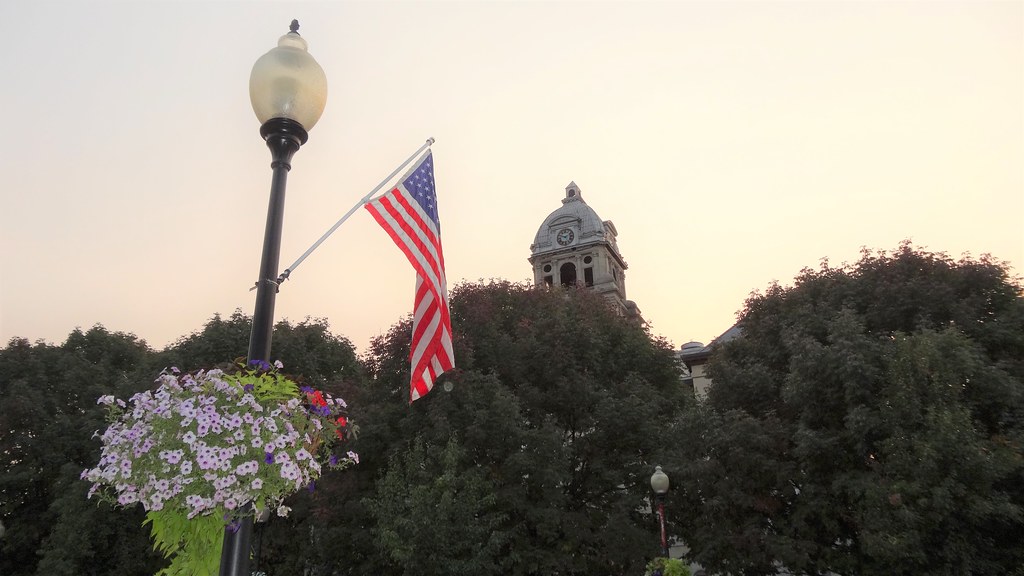 Fulton County Courthouse, Lewistown, IL (3) Lewistown, IL … Flickr
