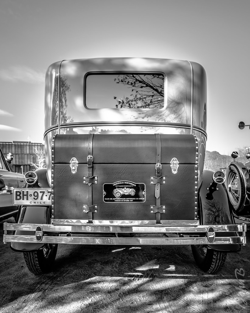 Back when a trunk was still a trunk Antique Car Show P… Flickr