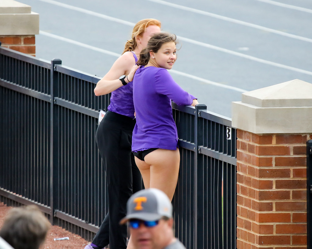 0W8A1019 2019 TNR Furman Women Warm Up Knox Triathlon Dude Flickr