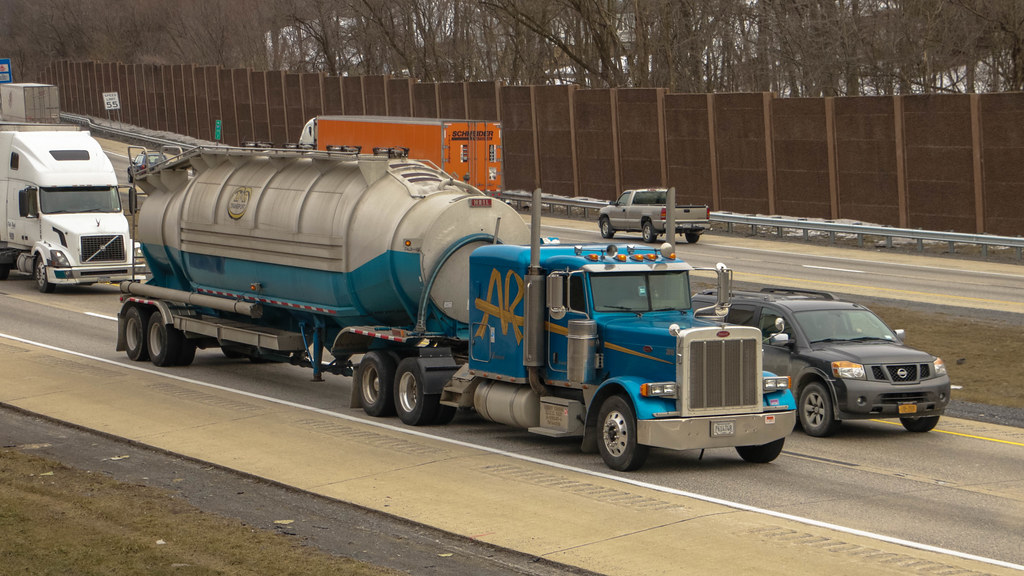 Peterbilt 379 for A&R Logistics of Louisville, KY. NoVa Truck