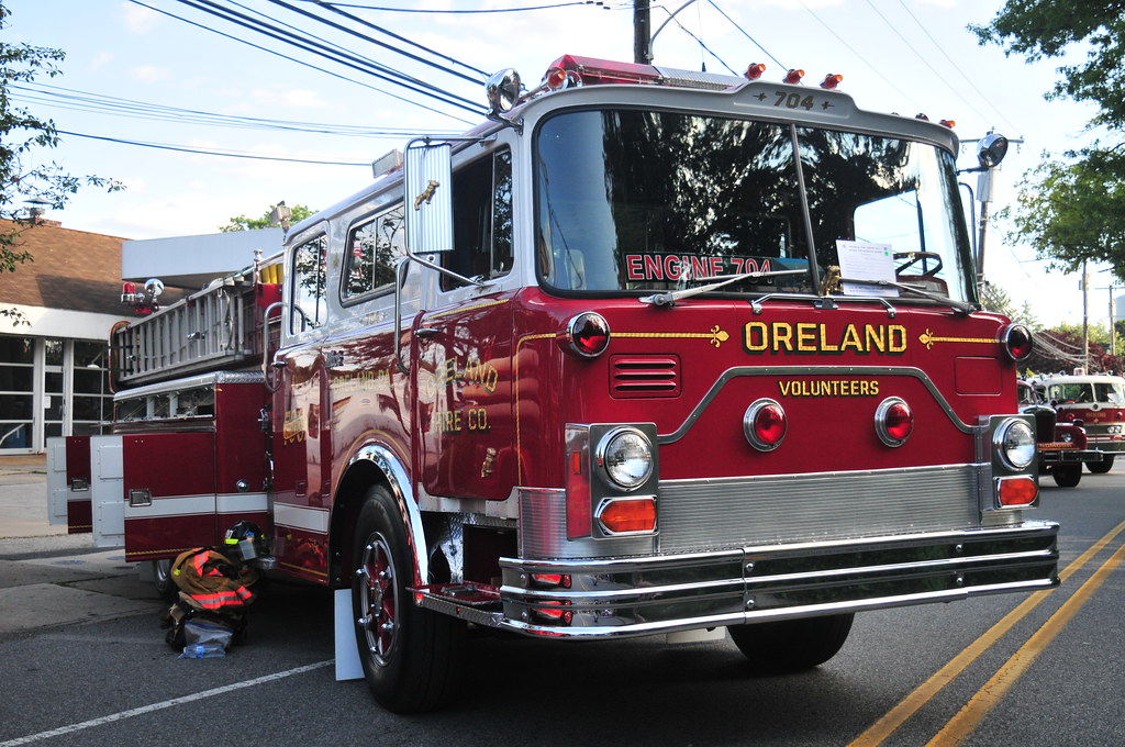 Oreland Fire Company Engine 704 1979 Mack CF700 Pumper Ca… Flickr