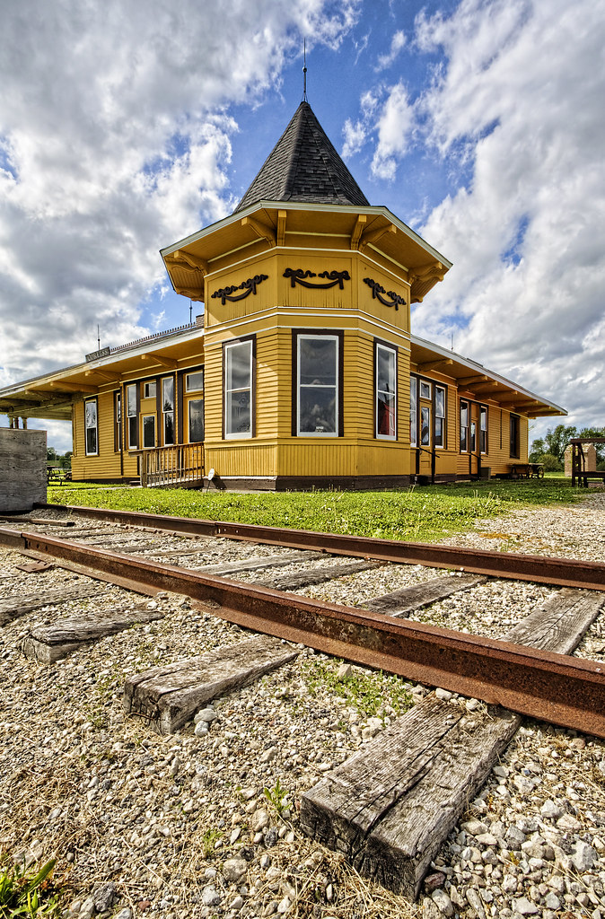 Sturtevant Depot The Sturtevant, Wisconsin depot, now part… Flickr