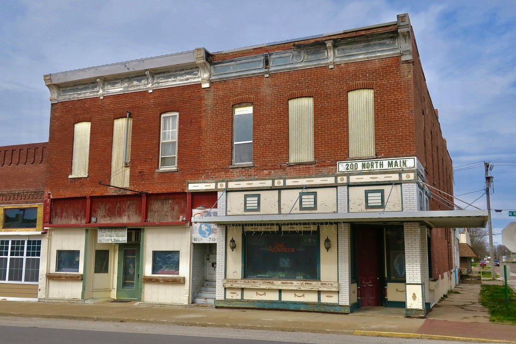 200 North Main, Vandalia, MO Commercial building at 200 No… Flickr