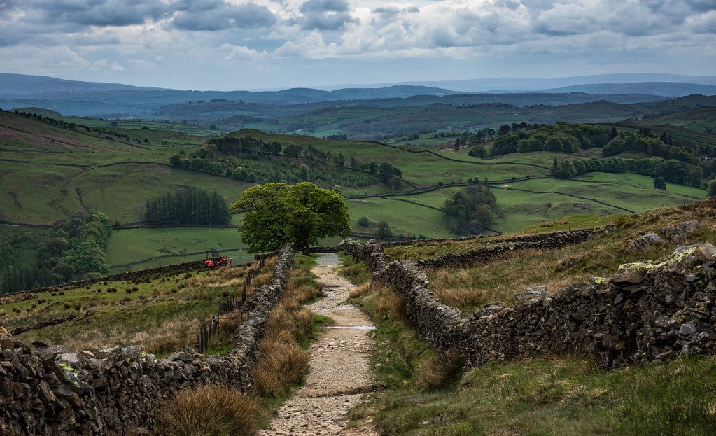 the slow way down on the way to troutbeck from ambleside v… Flickr