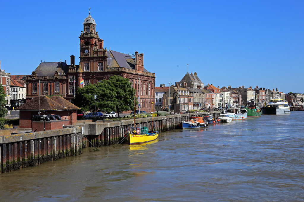 Great Yarmouth Town Hall and South Quay. 22 June 2019 Flickr