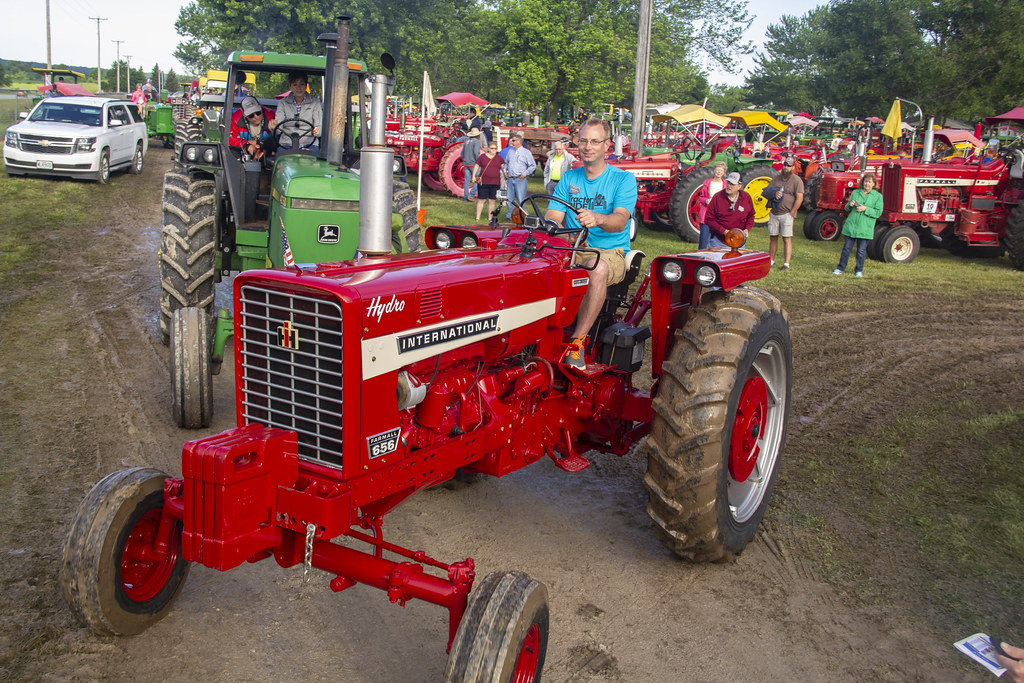 20190624OSECDL0080 Great Iowa Tractor Ride on June 24, … Flickr
