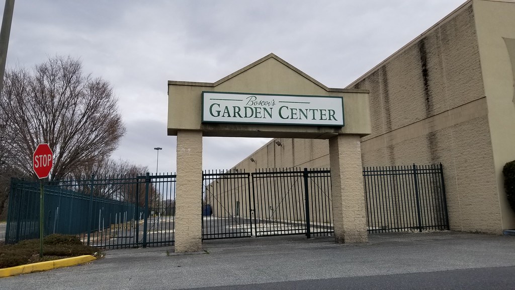 Boscov's Garden Center Dover Mall Dover, DE April 2019 Flickr