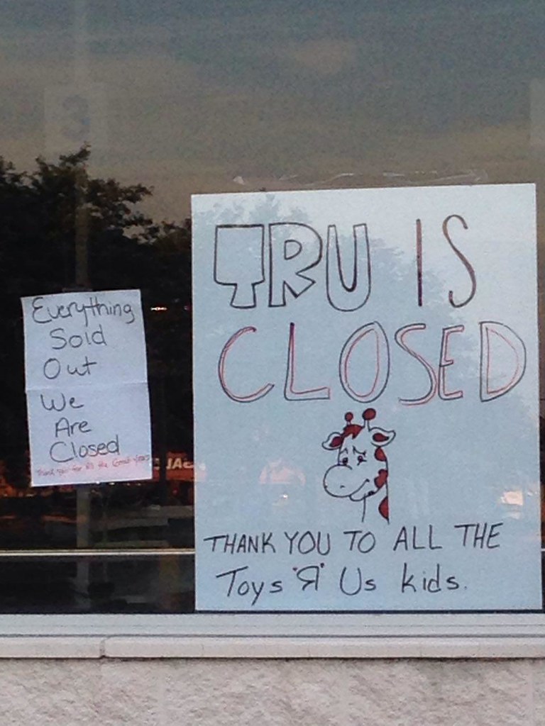 Toys R Us closed sign This sat in the window of toys r us … Flickr