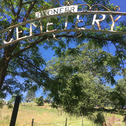 Julian Cemetery victoriabernal Flickr