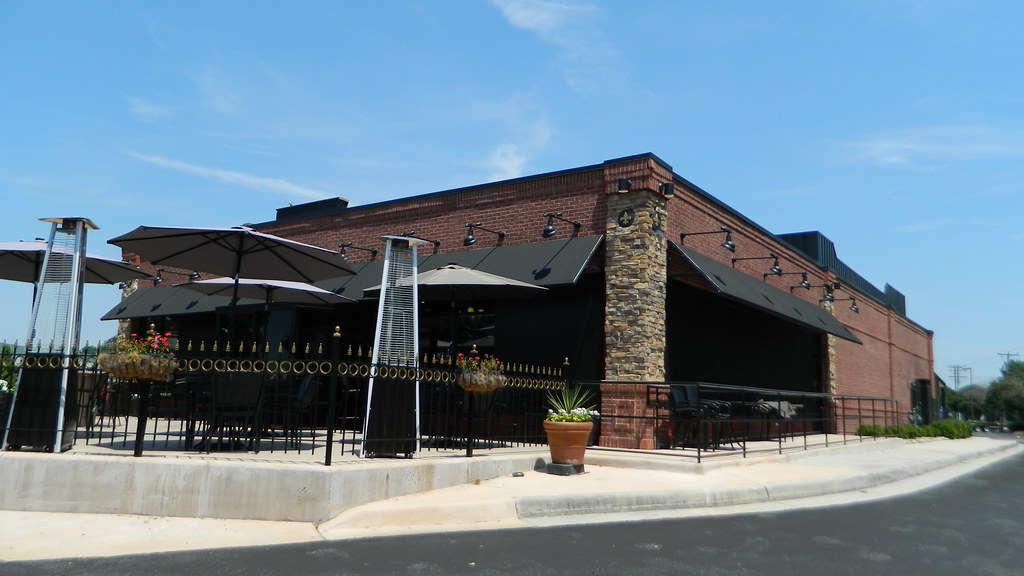 Park Lane Tavern Park Lane Tavern (4,470 square feet) 1250… Flickr