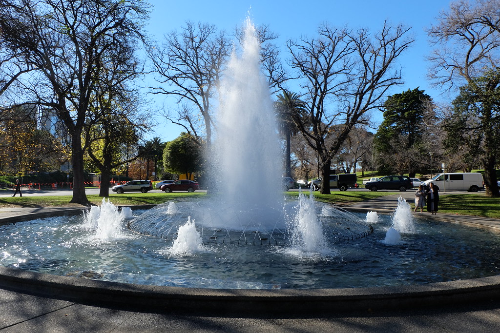 Water Fountain, Royal Botanical Gardens, Melbourne. Flickr