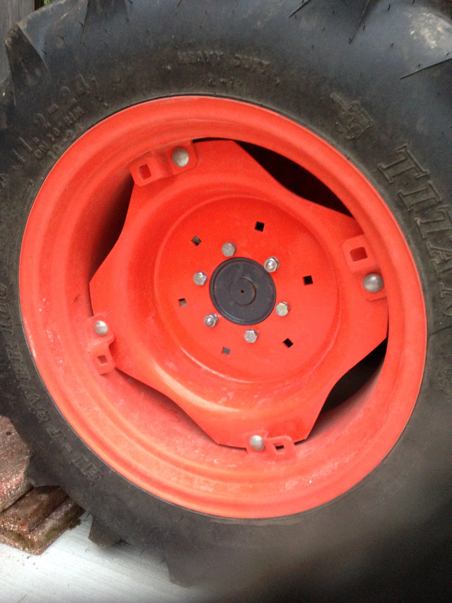 L3800 wheel spacing and stability OrangeTractorTalks Everything Kubota