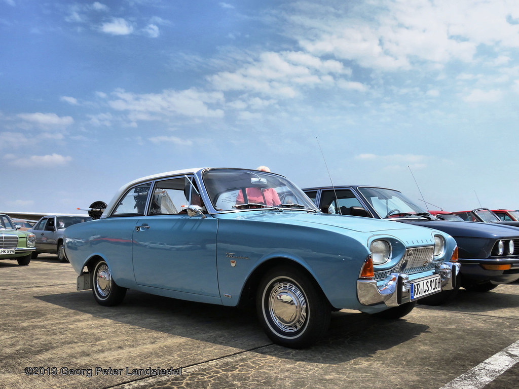 Ford Taunus 17 M "Badewanne" Ford Taunus 17 M "Badewanne" … Flickr