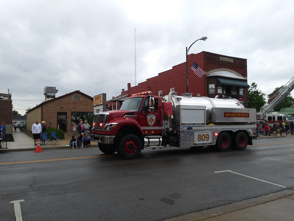 2019 NOVFA Convention Parade Leipsic, Ohio MichiganFireTrucks Flickr