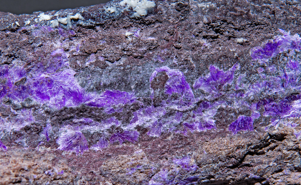 sugillite Wessels Mine KMF, Hotazel, Kalahari manganese fi… Flickr