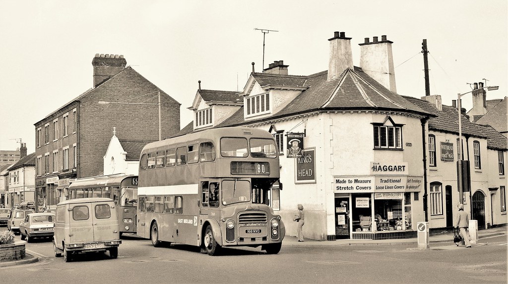 Worksop This is Carlton Road around 1979 with East Midland… Flickr
