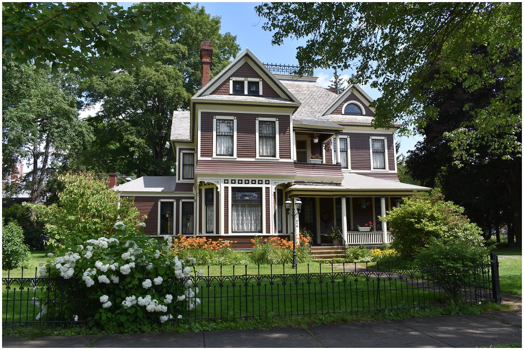 Victorian Home Titusville, PA The William T. Scheide Hou… Flickr