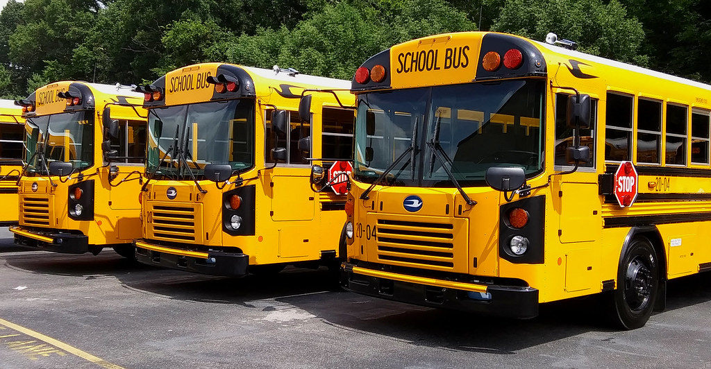 TENNESSEE BLUE BIRD BUS CLARKSVILLE MONTGOMERY COUNTY SC… Flickr