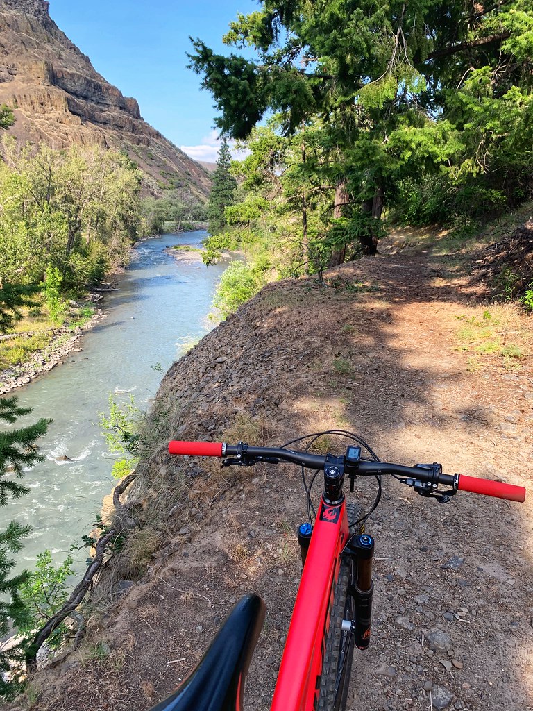 Nice ride alongside the Tieton River this weekend. Great t… Flickr