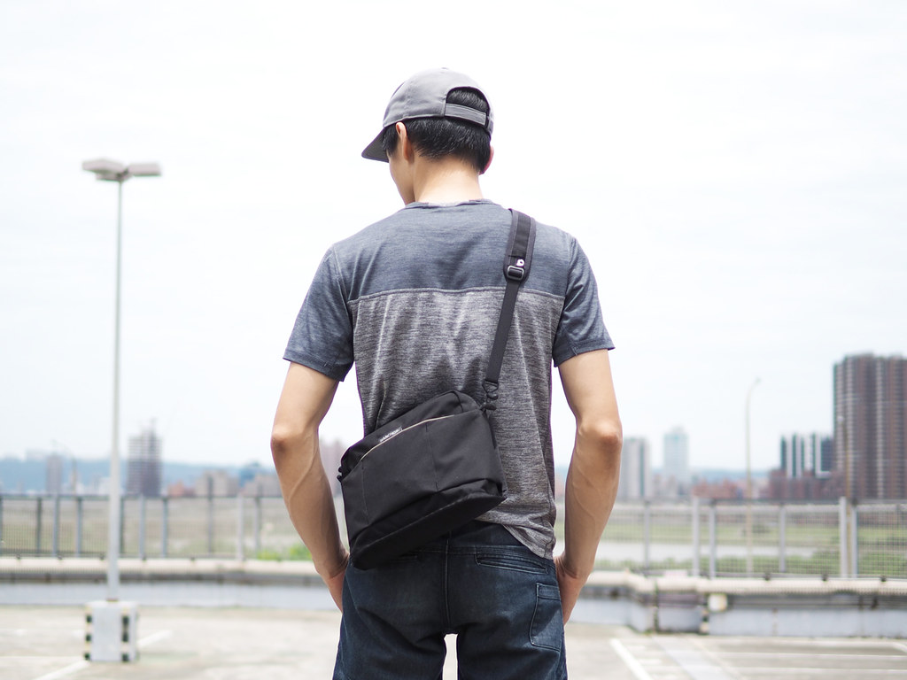 HANCHOR｜COAL Commuter shoulder bag