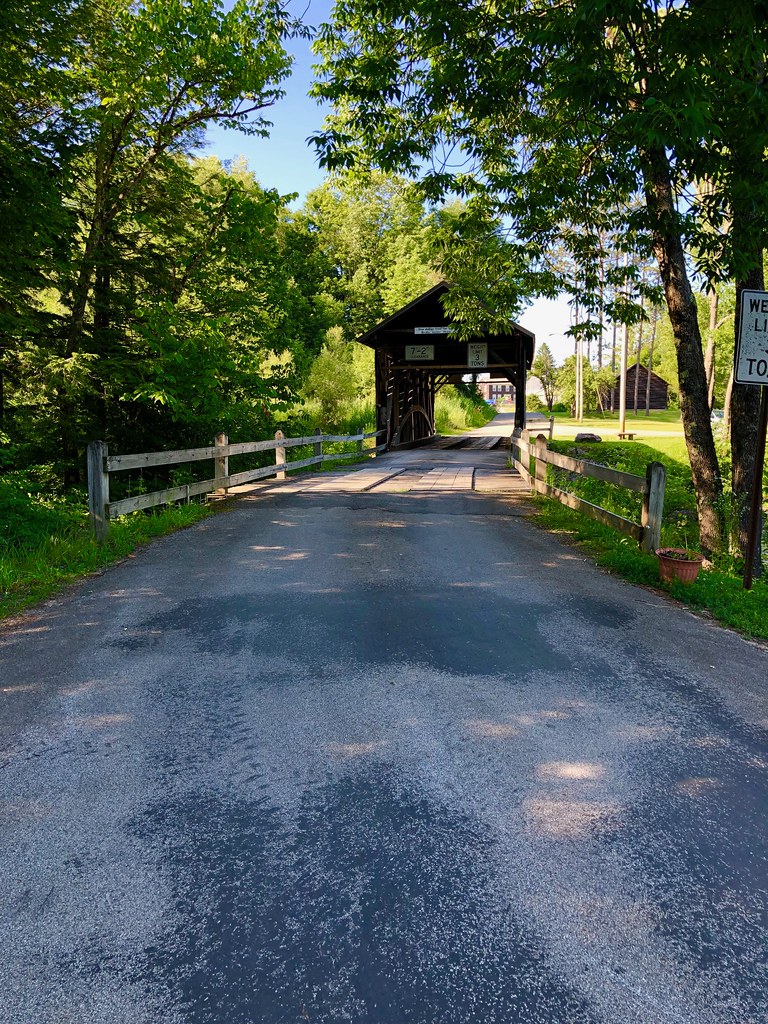 Salisbury Center Covered Bridge in Salisbury, New York. Sp… Flickr