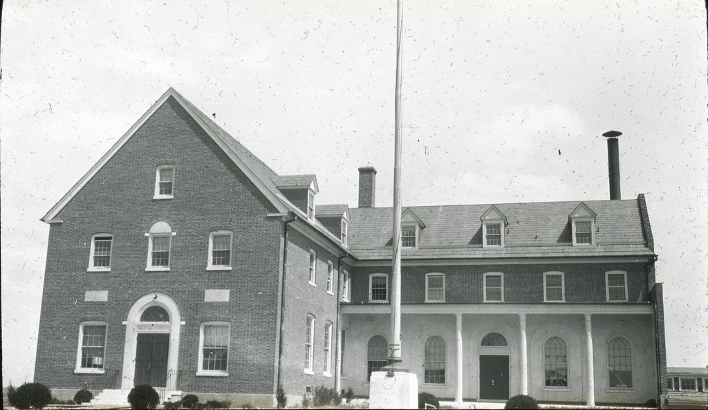 Holloway Hall, original building Holloway Hall, original b… Flickr