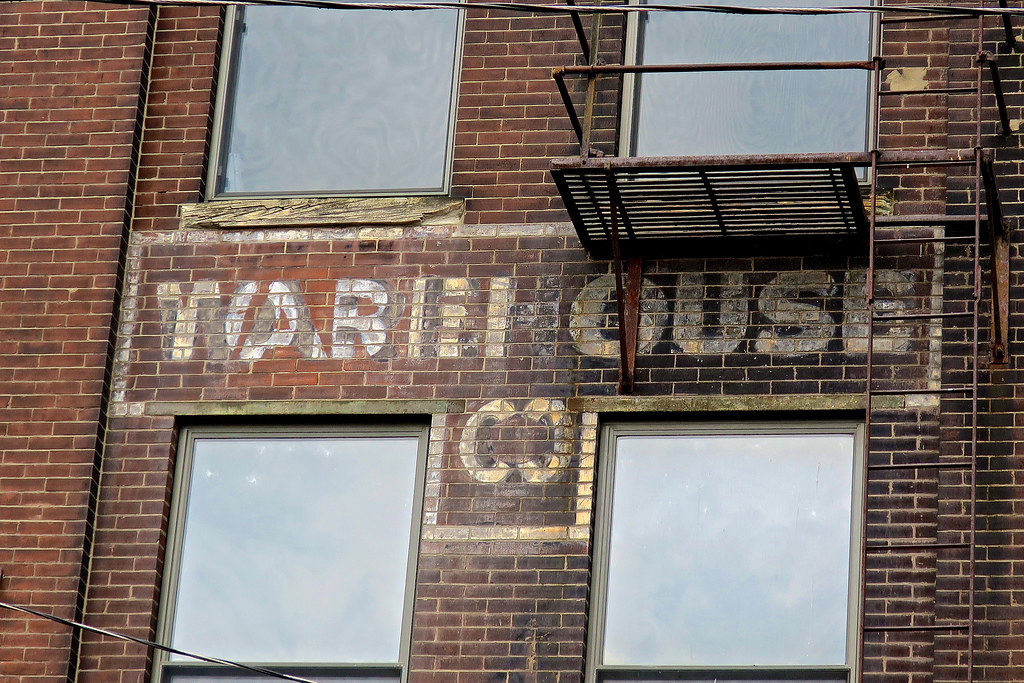 Warehouse, Kansas City, MO Ghost sign on the side of an ol… Flickr