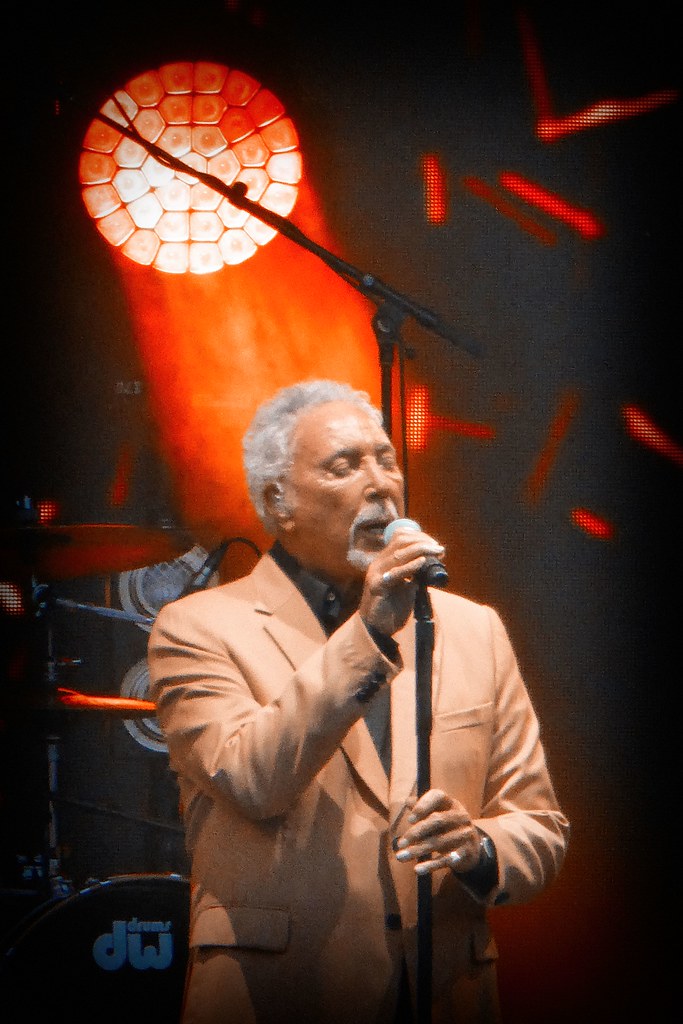 Spotlight on Sir Tom Sir Tom Jones, during his concert at … Flickr