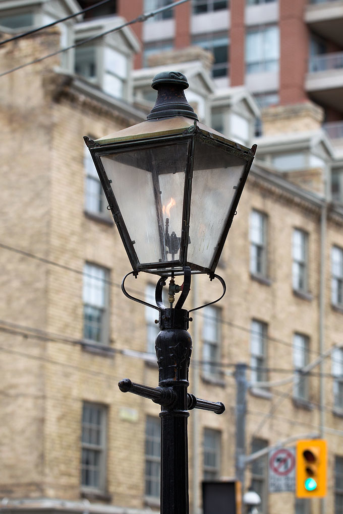 Gas street light One of the gas powered street lights in f… Flickr