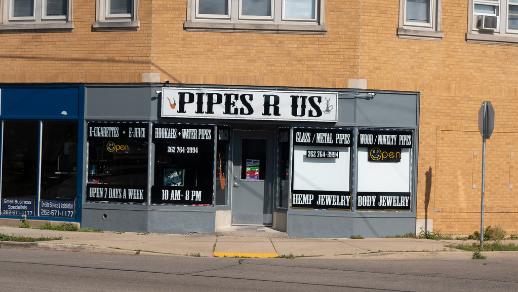 Buying Gas in Kenosha July 13, 2019 Mike Steele Flickr