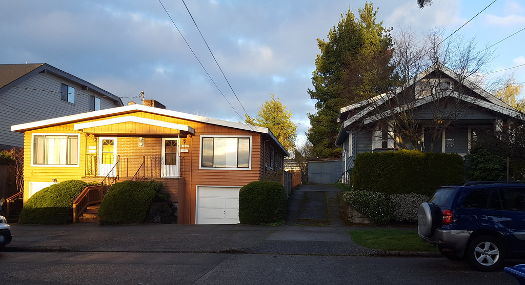Wallingford Duplex Seattle Missing middle homes, like AD… Flickr