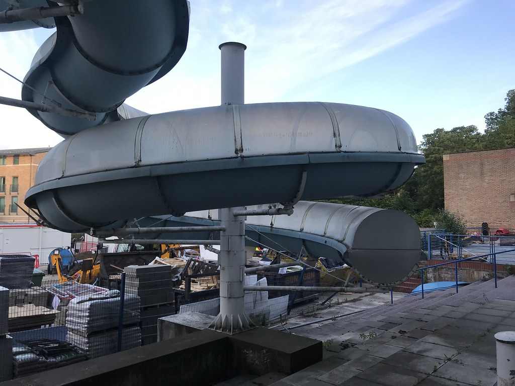 Report Riverside Swimming pools & Leisure Centre Chelmsford Essex