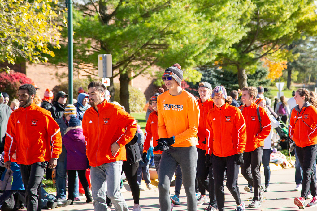 parade_102018_mo_60_31781941138_o Wartburg College Flickr