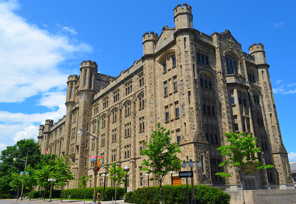 Connaught Building The Connaught Building in Ottawa, Ontar… Flickr