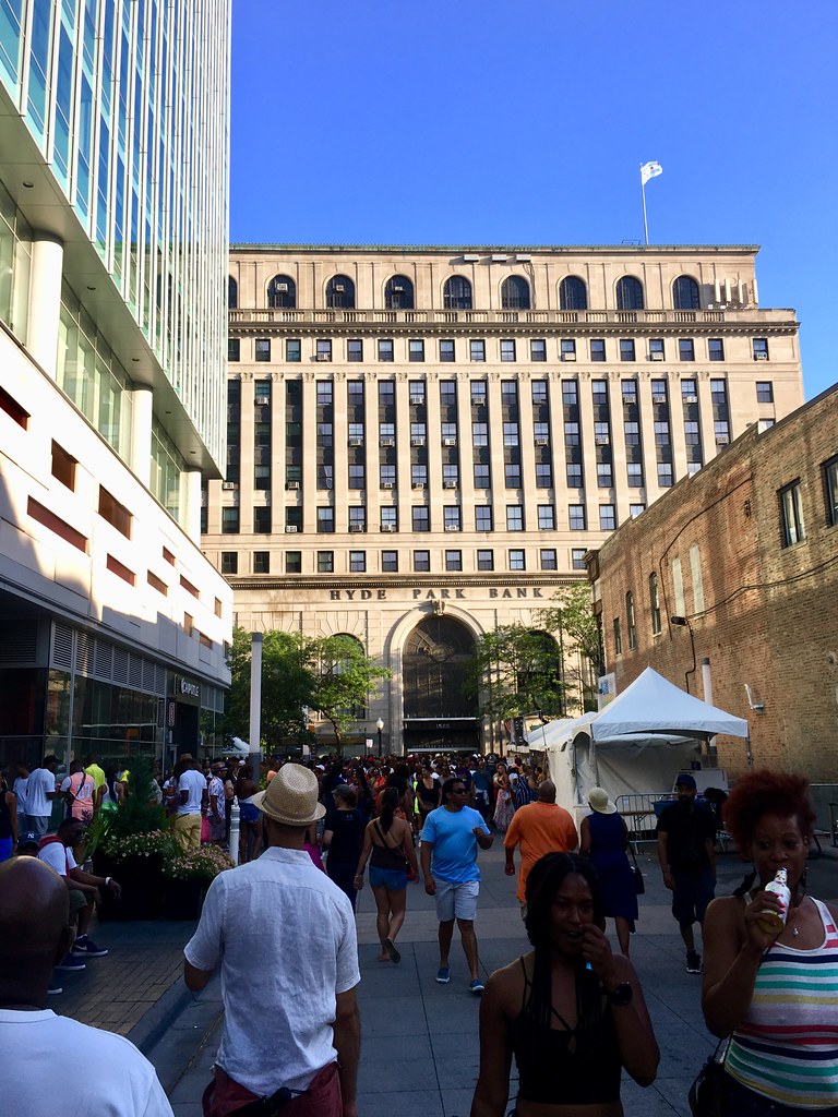 Hyde Park Bank building Steven Vance Flickr