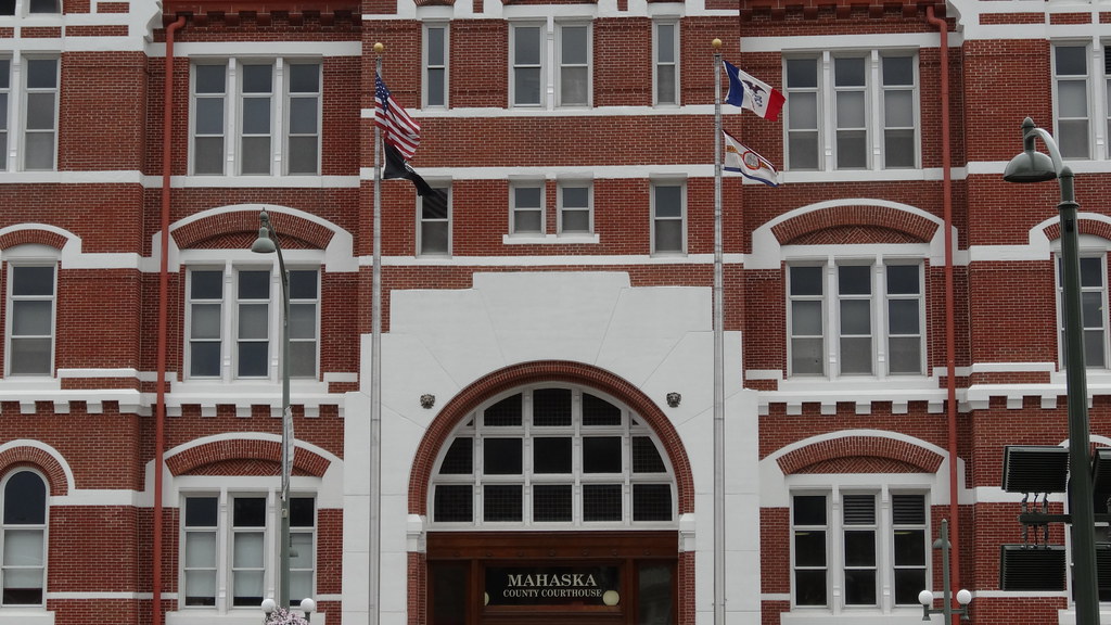 Mahaska County Courthouse, Oskaloosa, IA (2) **Mahaska Cou… Flickr